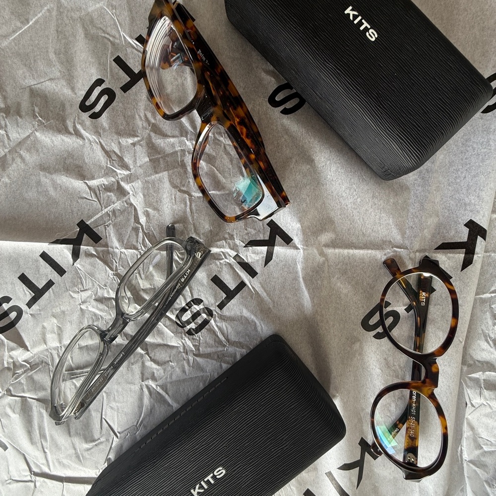 Tortoise and Gray Glasses Duo